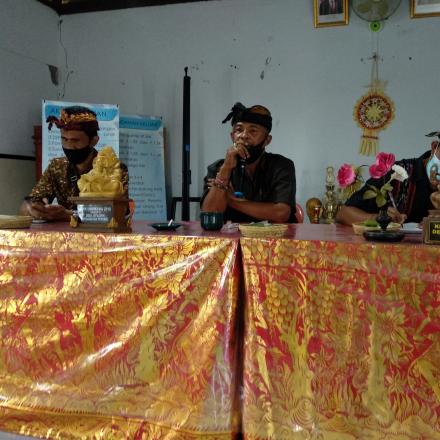 Musyawarah Desa Perubahan APBDes Tahun 2021 terkait PPKM skala Mikro